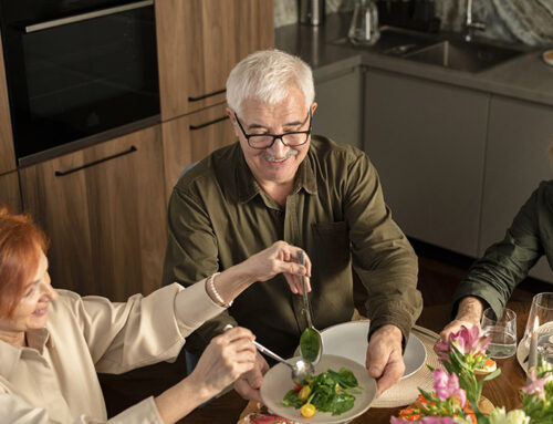 Ruolo dell’alimentazione nella prevenzione e gestione della sarcopenia: consigli alimentari e supplementazione orale